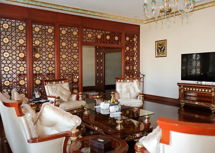 ホテル Meyra Palace