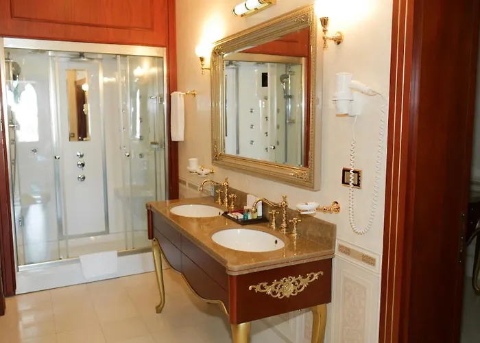 Meyra Palace ホテル 5*