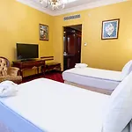 قصر ميرا 5*