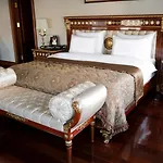 قصر ميرا 5* أنقرة