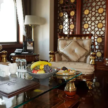 Hotell Meyra Palace