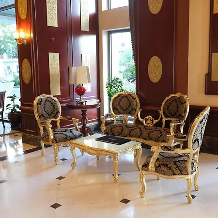 Hotell Meyra Palace