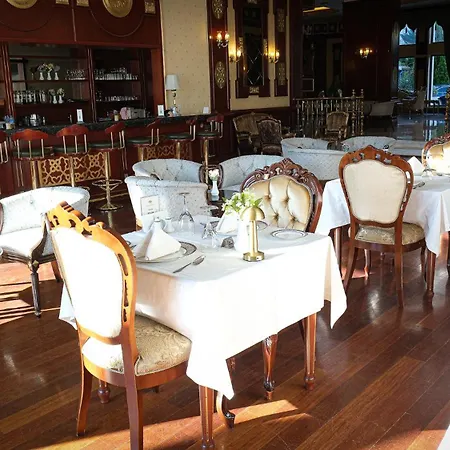 Hotell Meyra Palace