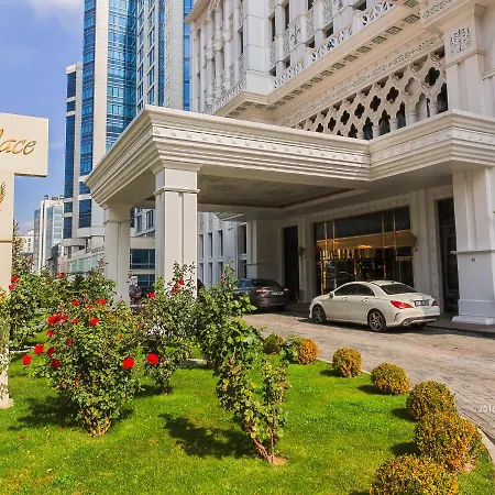 Meyra Palace Hotell