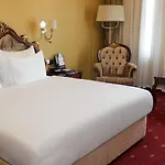 Meyra Palace 5*
