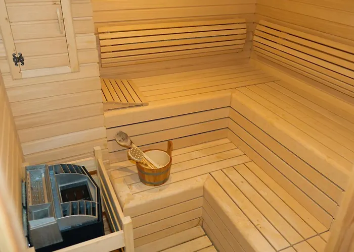 قصر ميرا فندق 5*